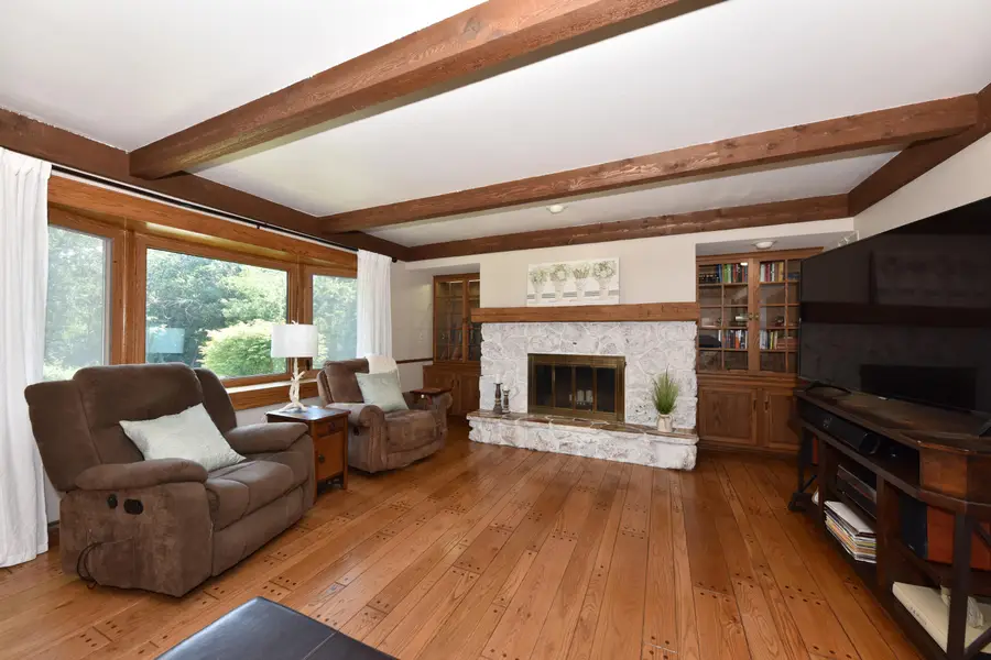 731 Tipperary Ln, Erin, WI 53027 - #2
