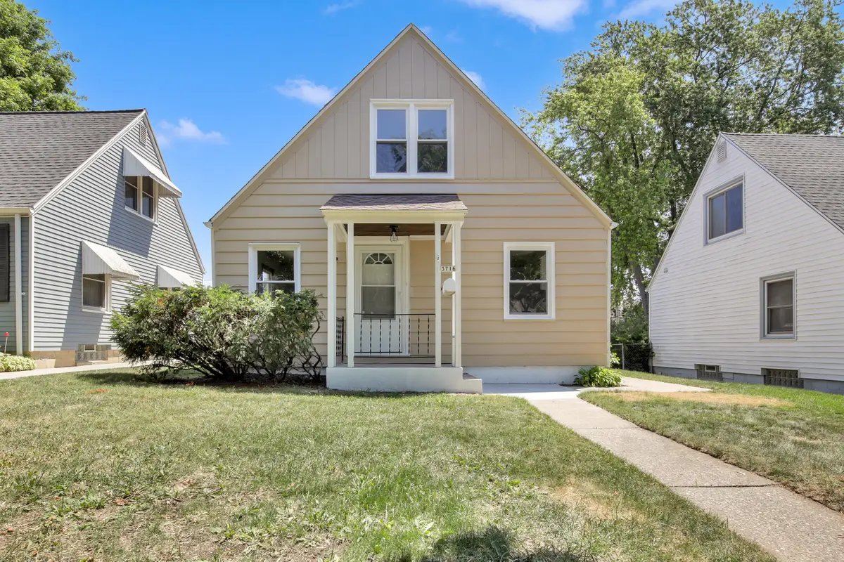3716 S 19th St, Milwaukee, WI 53221 - #1