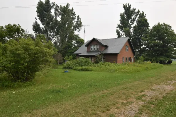 4515 Peshtigo River Rd, Laona, WI 54541