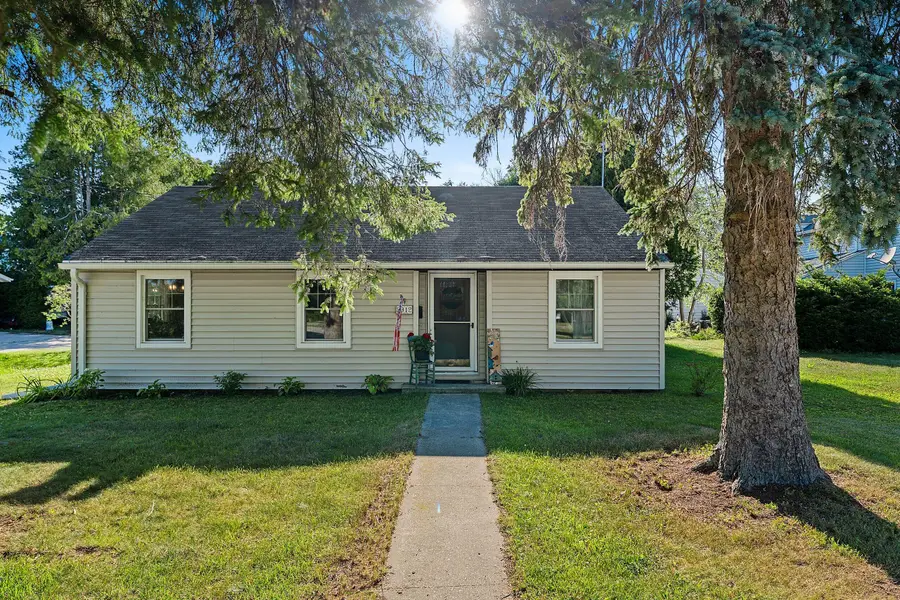 2912 Adams St, Two Rivers, WI 54241 - #3