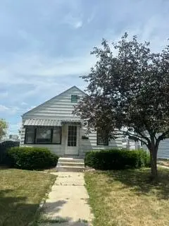 3261 S 26th St, Milwaukee, WI 53215 - #1