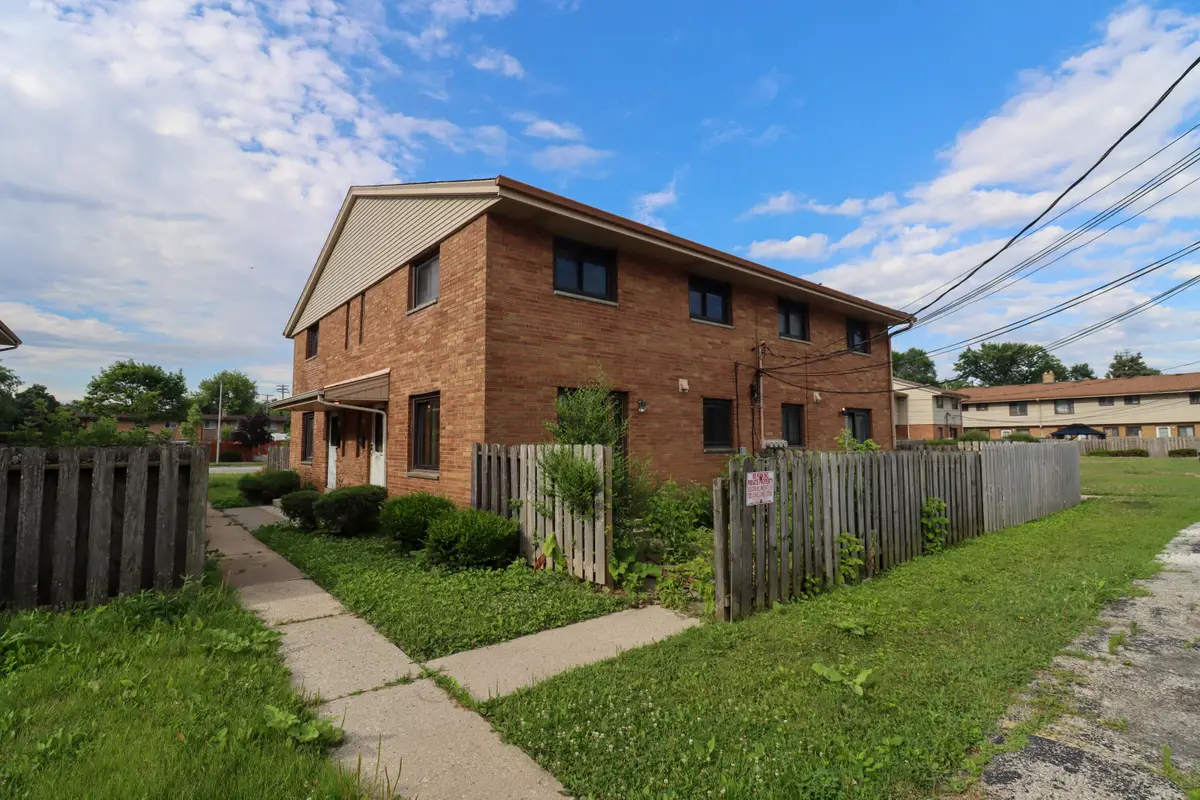 8410 W Villard Ave, Milwaukee, WI 53225 - #1