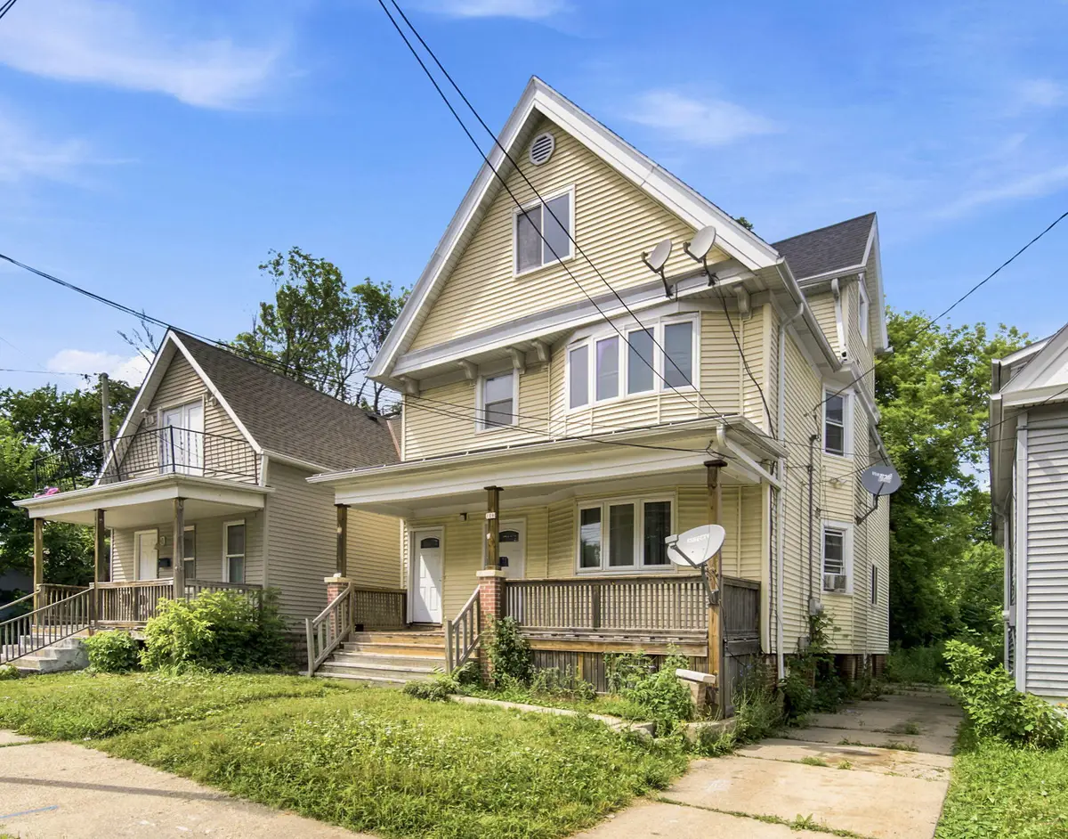 126 W Concordia Ave, Milwaukee, WI 53212 - #1