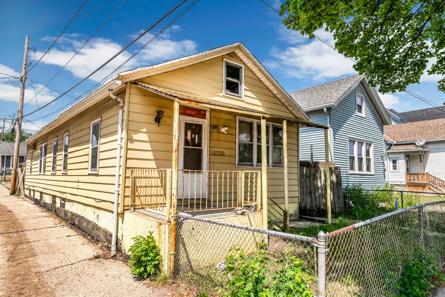 917 S 9th St, Milwaukee, WI 53204 - #2