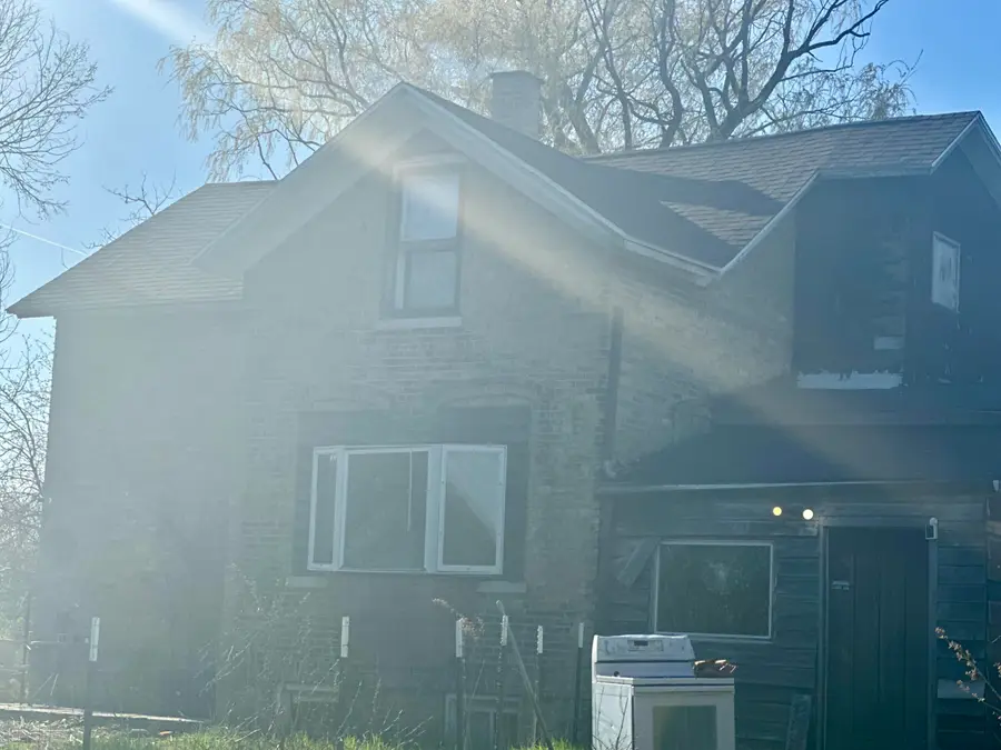 5653 Douglas Ave, Caledonia, WI 53402 - #2