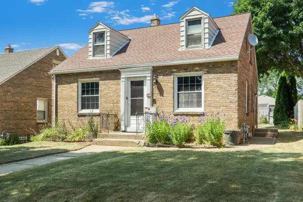 3450 E Allerton Ave, Cudahy, WI 53110