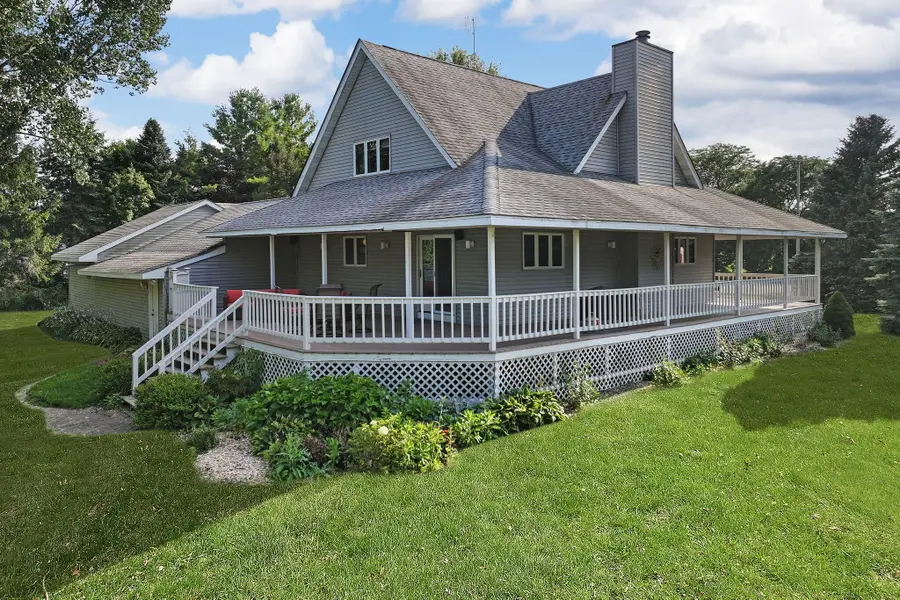 9225 160th Ave, Bristol, WI 53104 - #2