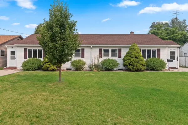 3316 Kete St, Manitowoc, WI 54220