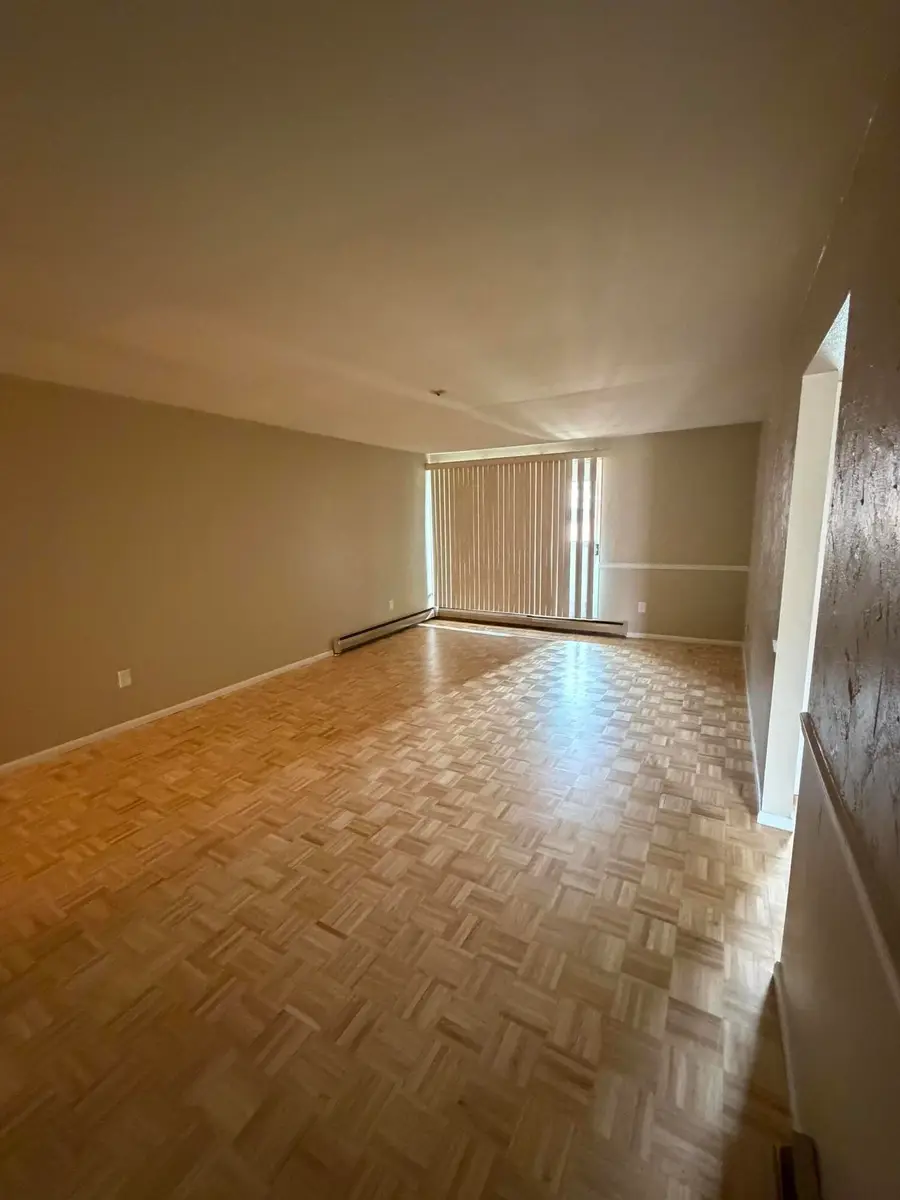 4200 W Rivers Edge Cir, Milwaukee, WI 53209 - #3