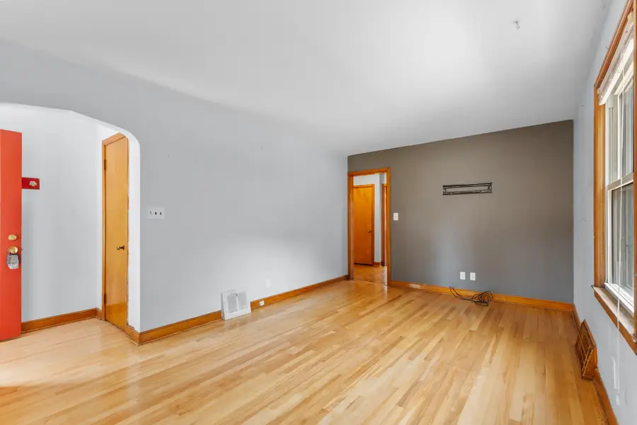 4026 W Oklahoma Ave, Milwaukee, WI 53215 - #3