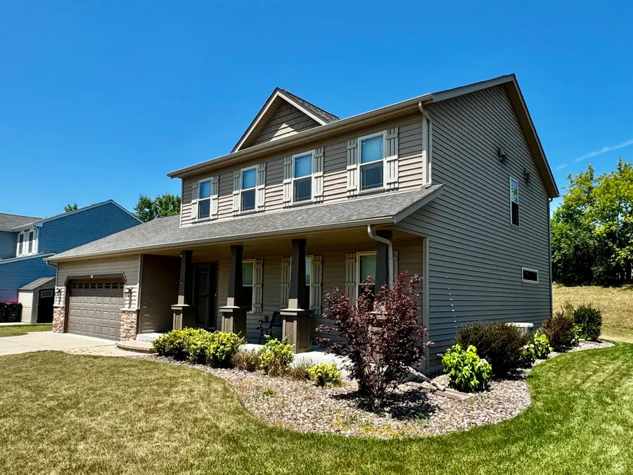 720 Summerset Dr, Johnson Creek, WI 53038 - #3