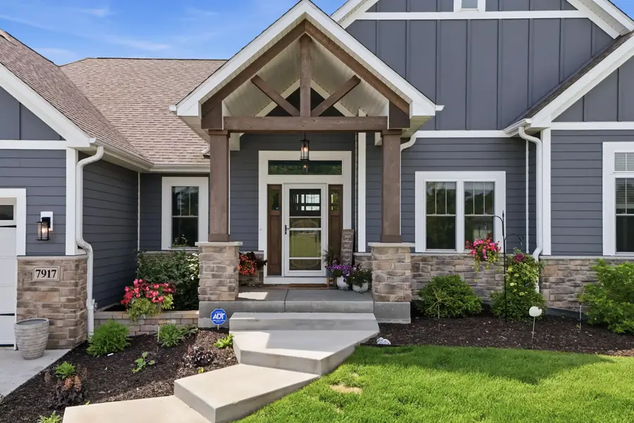 7917 Creek View Ln, Mount Pleasant, WI 53406 - #2