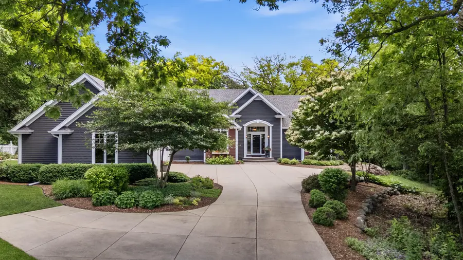 W279N5280 Hanover Hill Ct, Lisbon, WI 53089 - #3