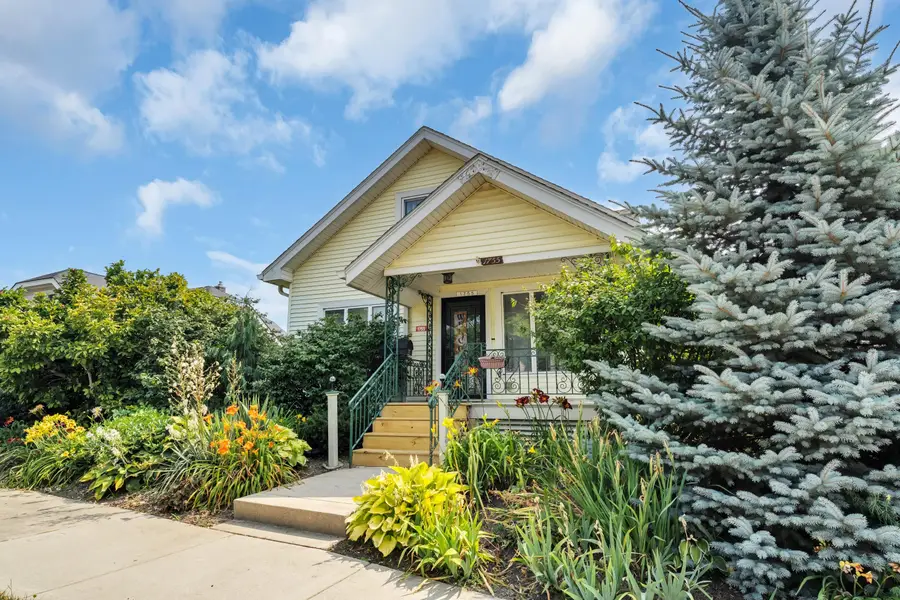 1755 Orchard St, Racine, WI 53405 - #2