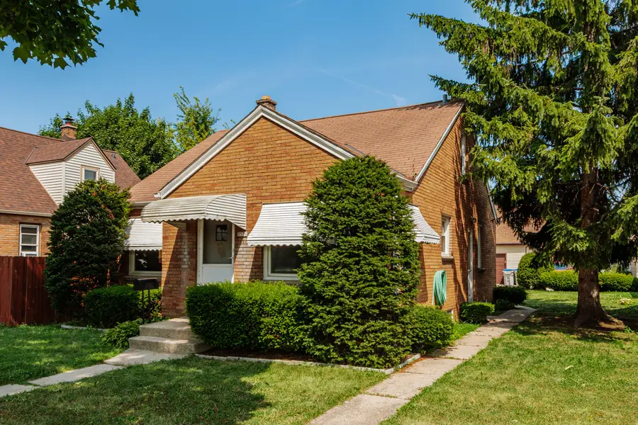 3536 S 16th St, Milwaukee, WI 53221 - #2