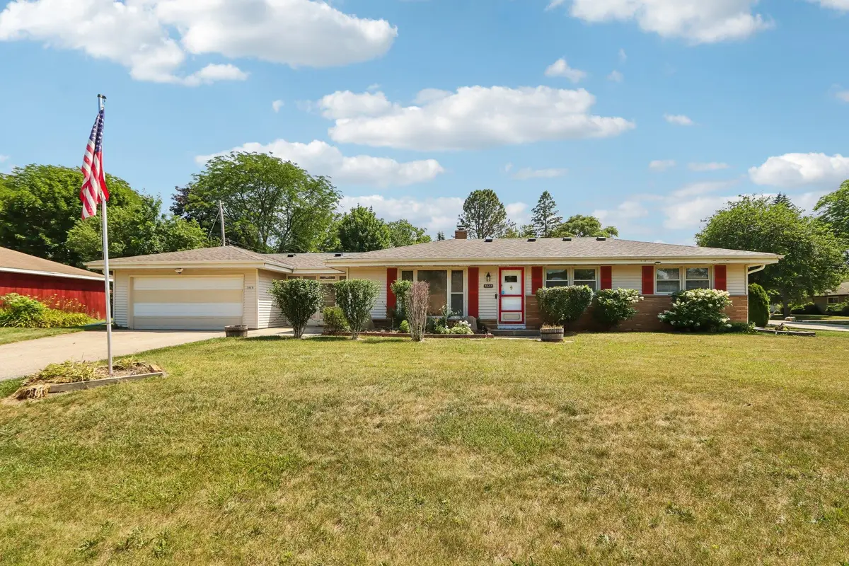 5665 W Range Ave, Brown Deer, WI 53223 - #1