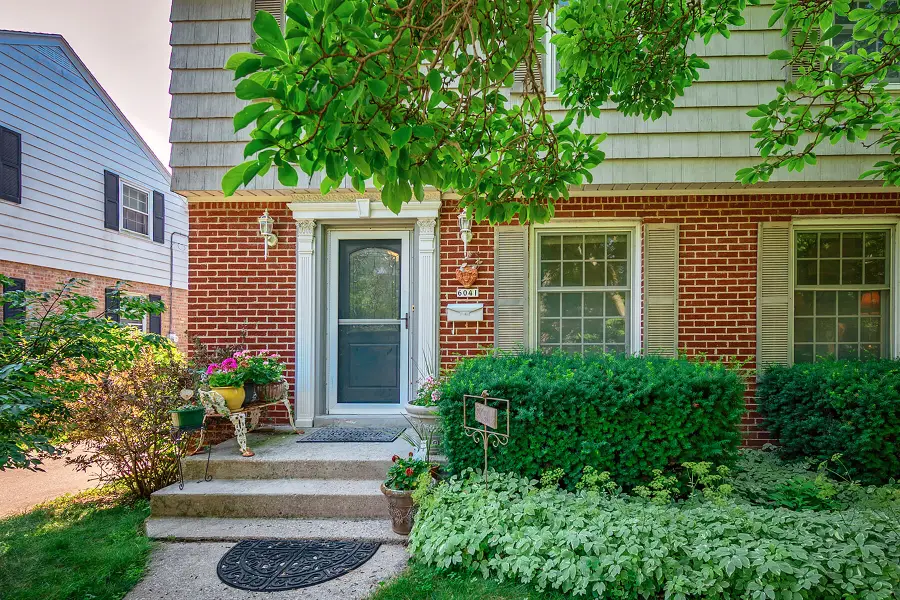 6041 N Santa Monica Blvd, Whitefish Bay, WI 53217 - #2