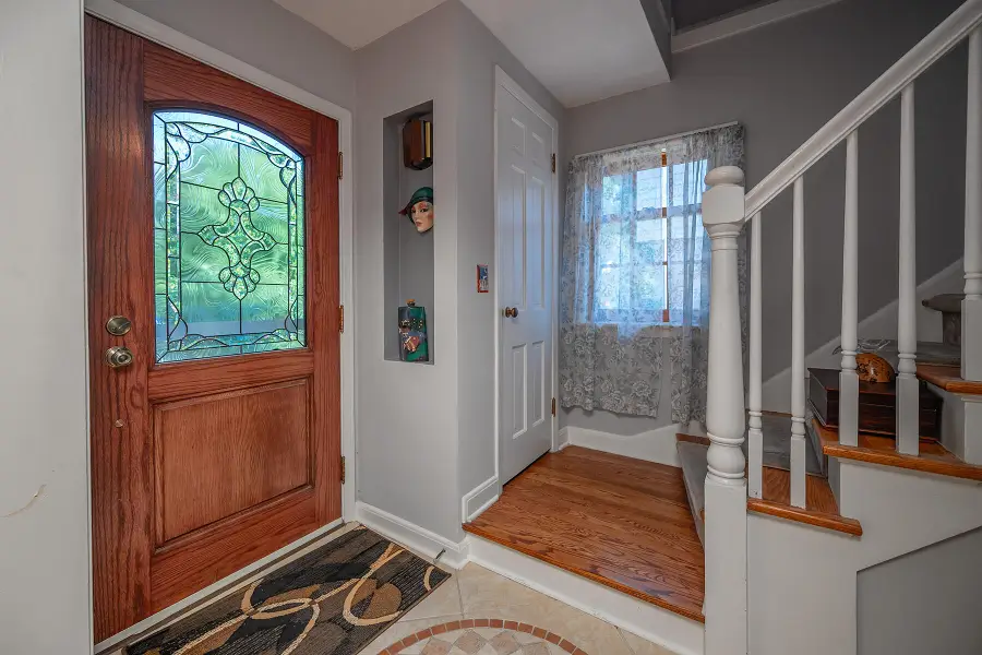 6041 N Santa Monica Blvd, Whitefish Bay, WI 53217 - #3
