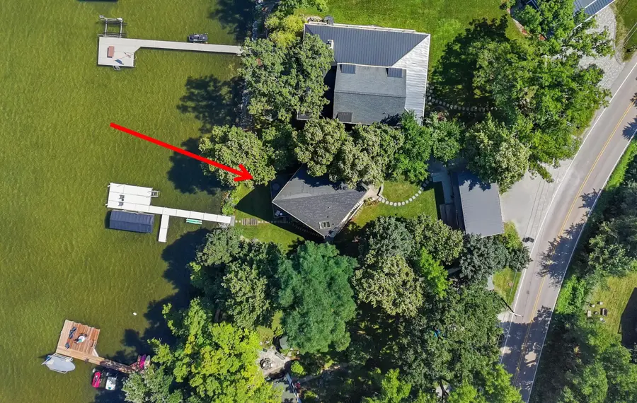 3015 E Lake Shore Dr, Twin Lakes, WI 53181 - #2