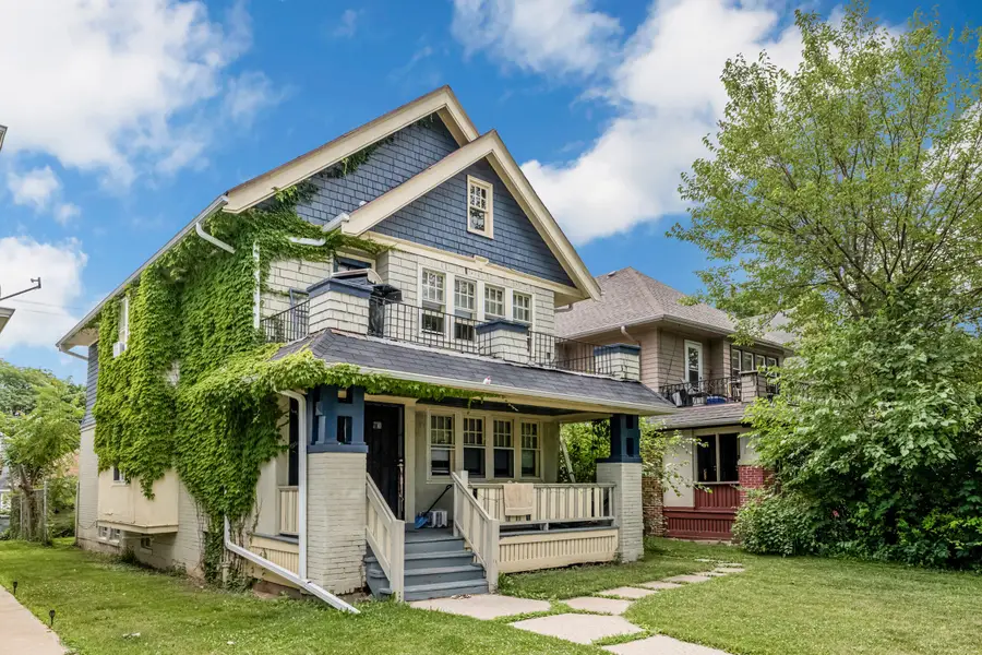 2828 N 49th St, Milwaukee, WI 53210 - #2