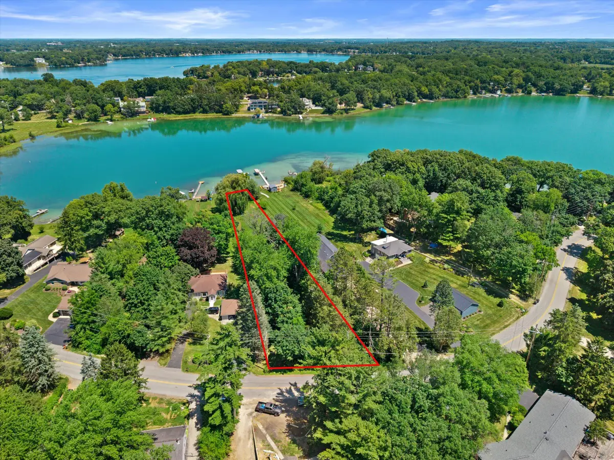 N1190 Tombeau Rd, Bloomfield, WI 53128 - #1