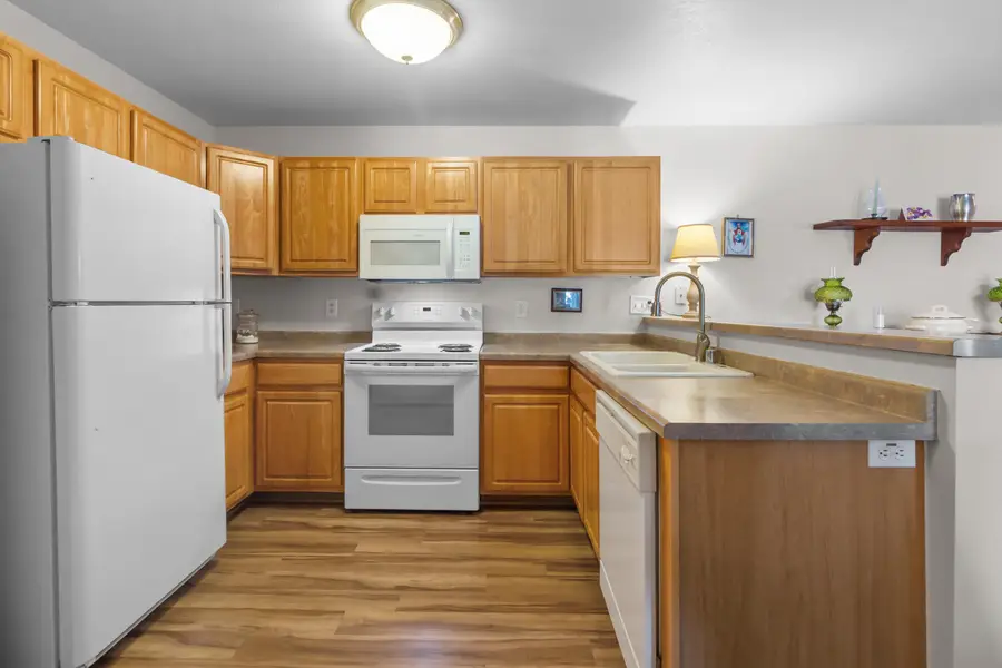 210 E Remer Rd, Elkhorn, WI 53121 - #2