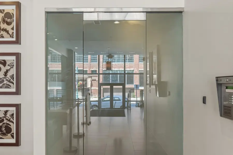239 E Chicago St, Milwaukee, WI 53202 - #2
