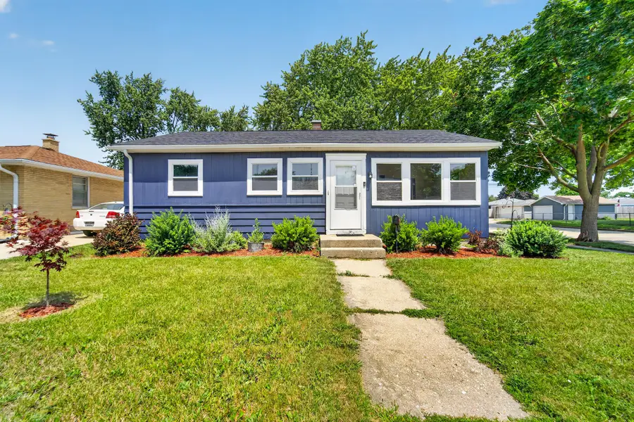 1802 25th St, Kenosha, WI 53140 - #2