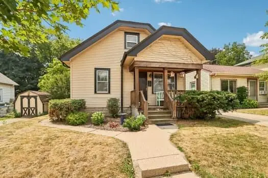 7631 W Center St, Milwaukee, WI 53222 - #1