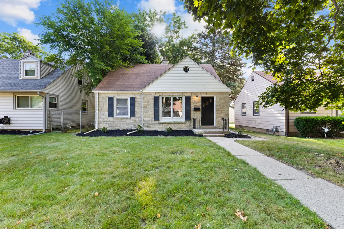 4314 N 52nd St, Milwaukee, WI 53216 - #1
