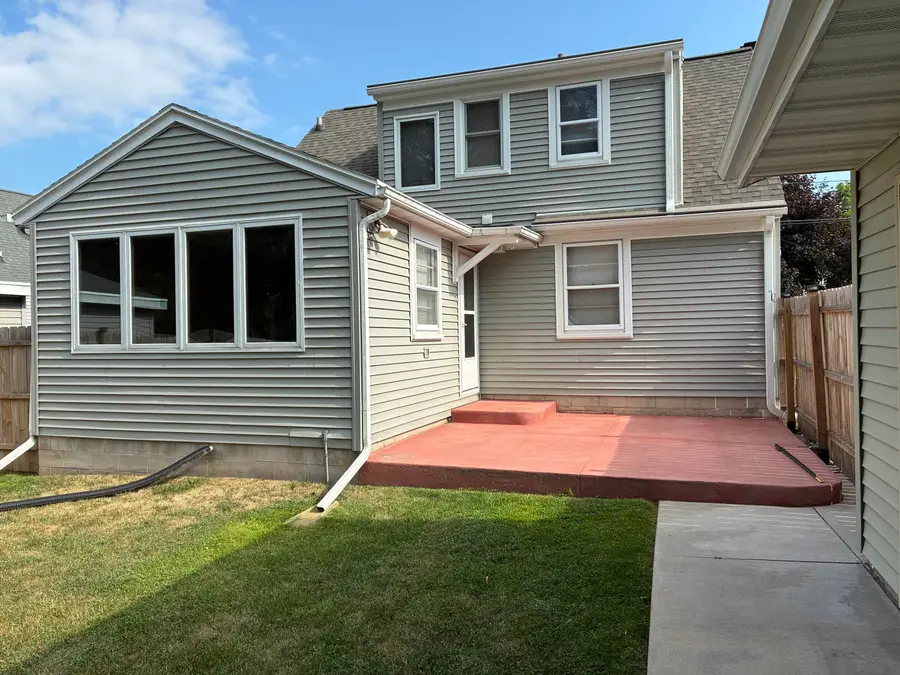 149 W Center Ave, Cedar Grove, WI 53013 - #3