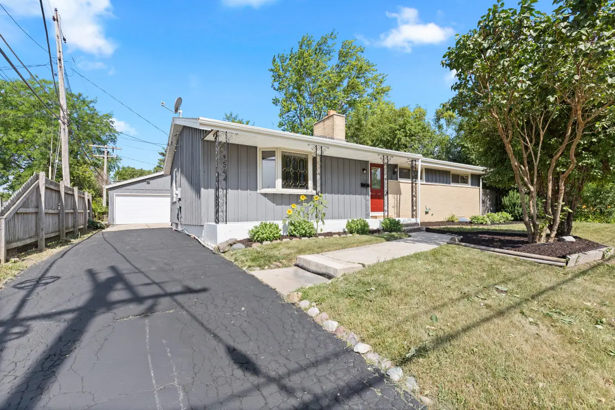 1542 Ostergaard Ave, Racine, WI 53406 - #1