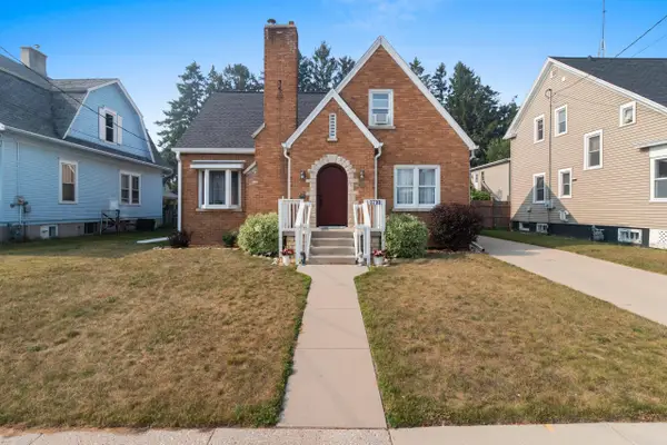 1710 24th St, Two Rivers, WI 54241