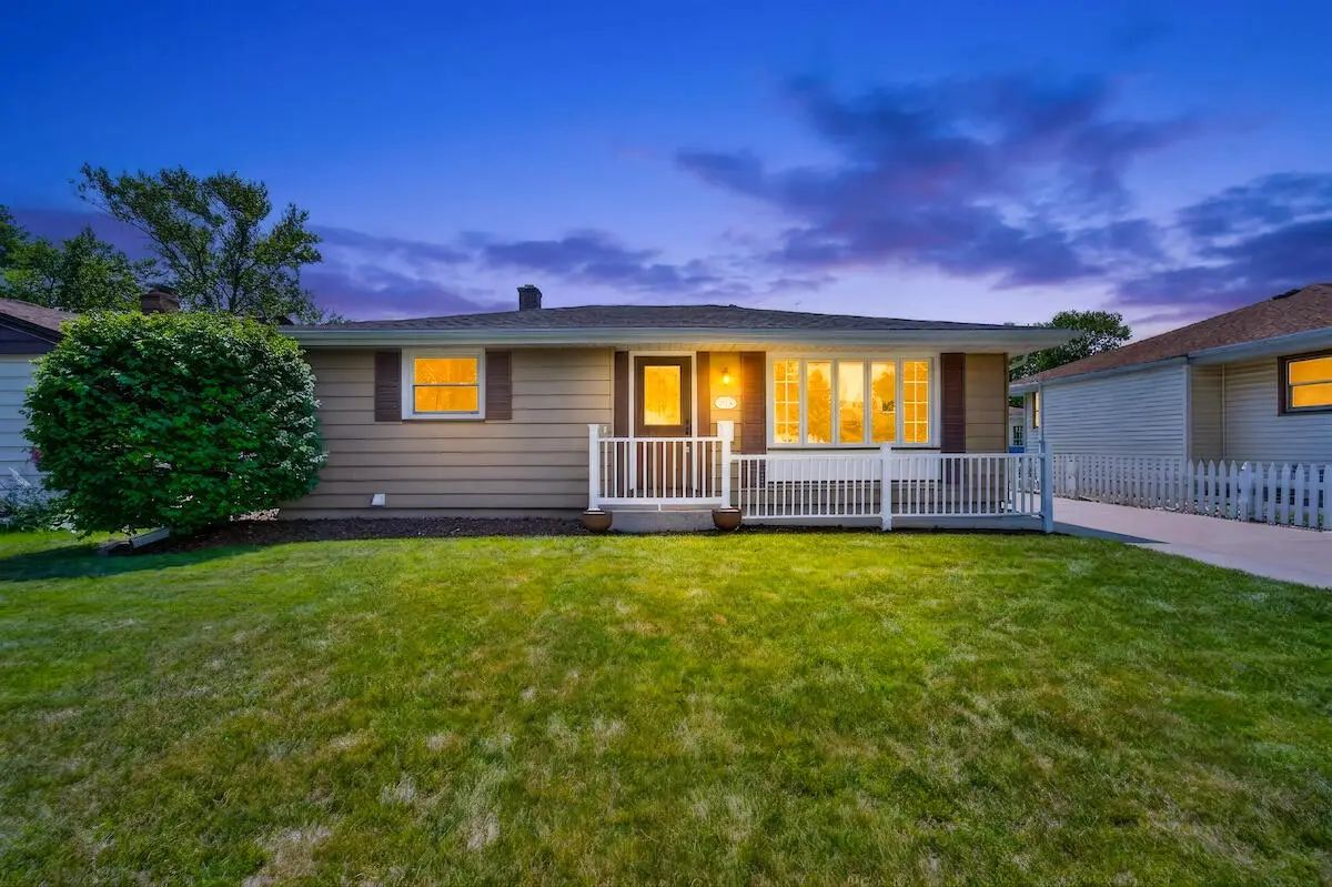 2519 34 St, Kenosha, WI 53140 - #1
