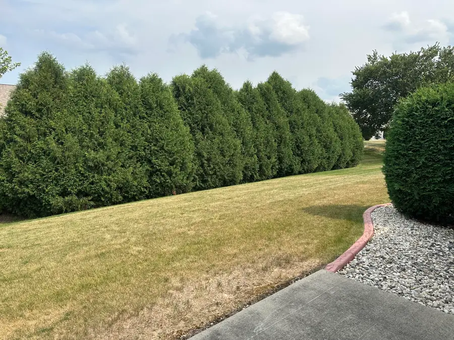 418 Novak St, Hartford, WI 53027 - #3