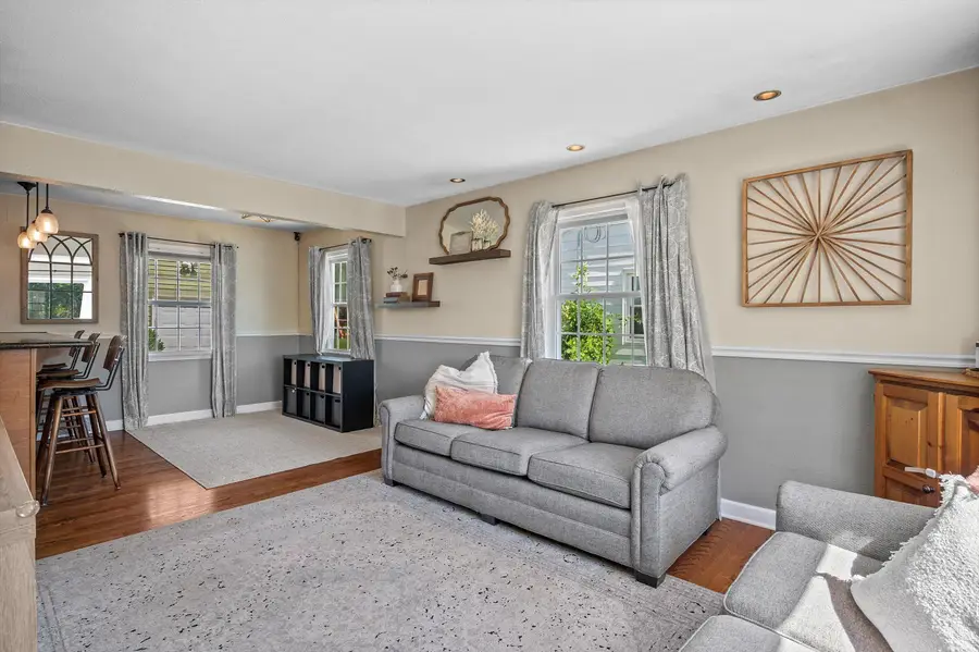 4300 Raymir Pl, Wauwatosa, WI 53222 - #2