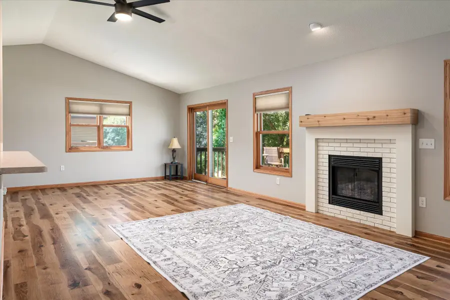 4230 Cliffside Dr, La Crosse, WI 54601 - #2