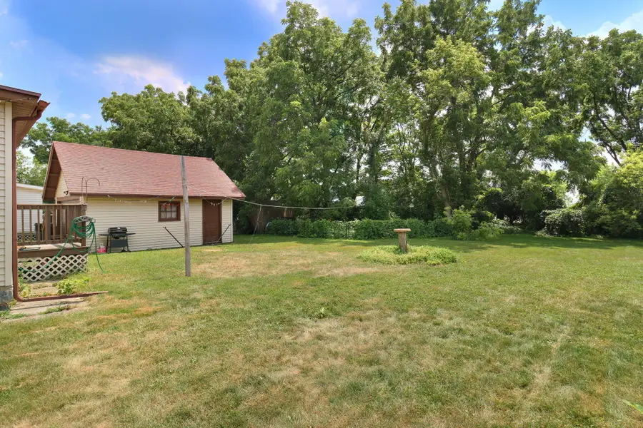213 E Centralia St, Elkhorn, WI 53121 - #3