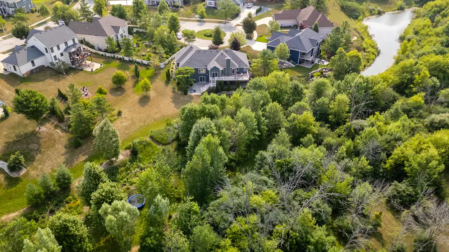 475 Conifer Ct, Port Washington, WI 53074 - #2