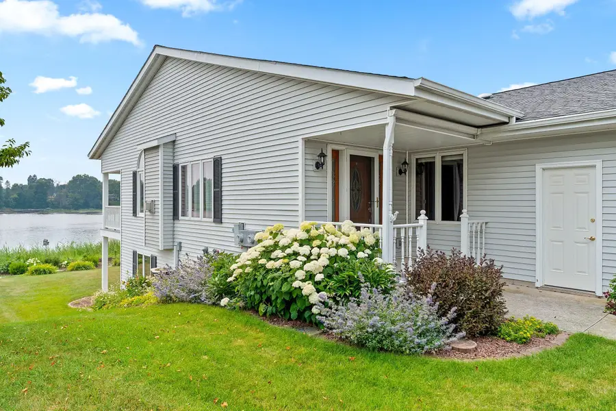1621 Blue Heron Dr, Two Rivers, WI 54241 - #3