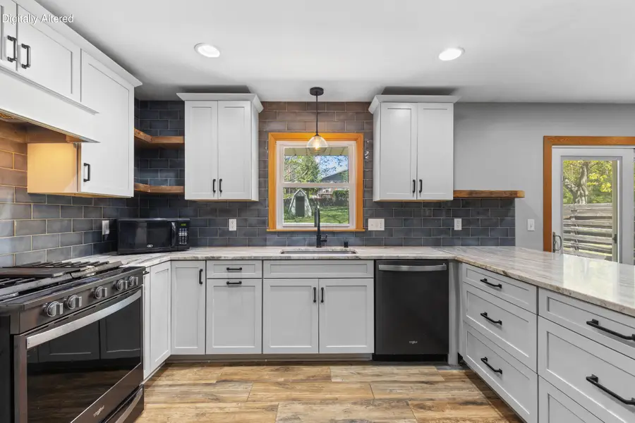 575 Kenmar Rd, Brookfield, WI 53005 - #3