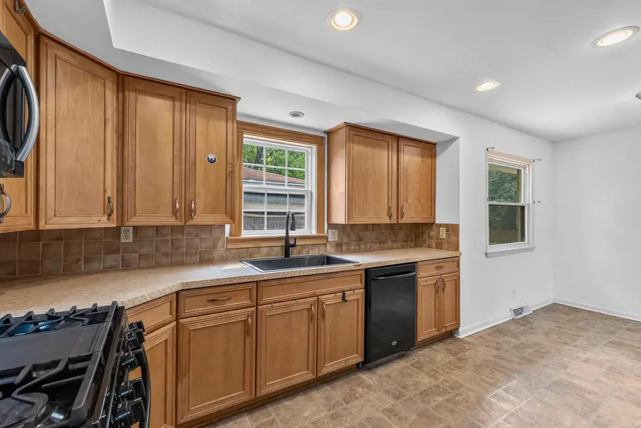W151S7662 Mystic Dr, Muskego, WI 53150 - #3