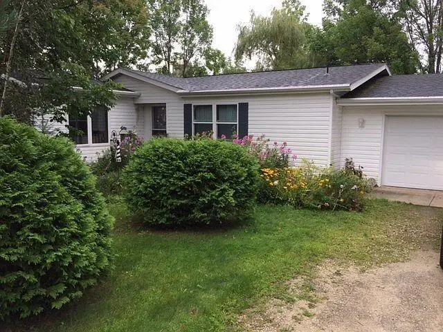 4901 Ripp Rd, Sevastopol, WI 54235 - #1