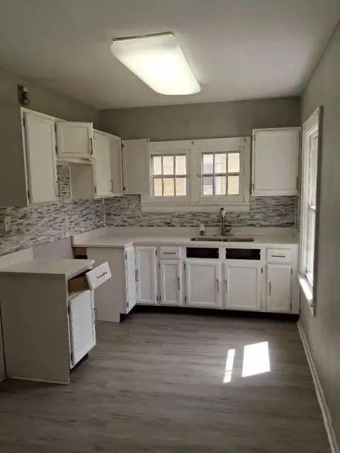 5553 N 32nd St, Milwaukee, WI 53209 - #3