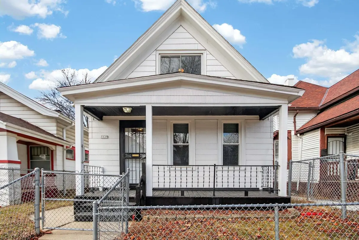 3529 N 11th St, Milwaukee, WI 53206 - #1