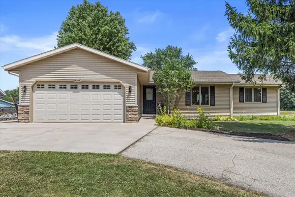 N6640 Laural Rd, Sugar Creek, WI 53121