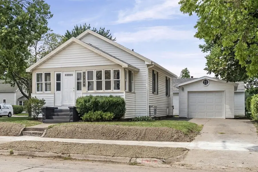 1324 16th St S, La Crosse, WI 54601 - #2