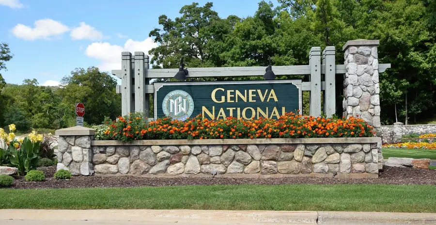 618 Geneva National Ave N, Geneva, WI 53147 - #2