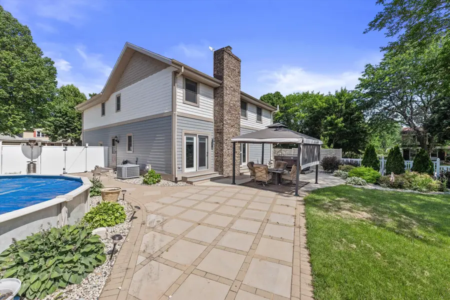 2802 Coventry Ln, Waukesha, WI 53188 - #3