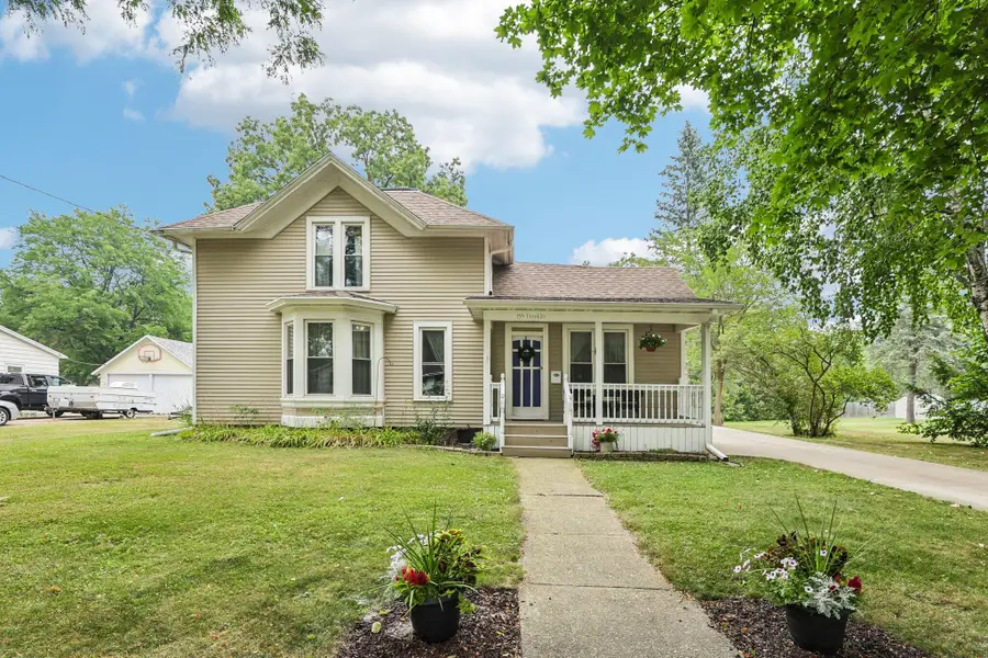 133 Franklin St, Lake Mills, WI 53551 - #3